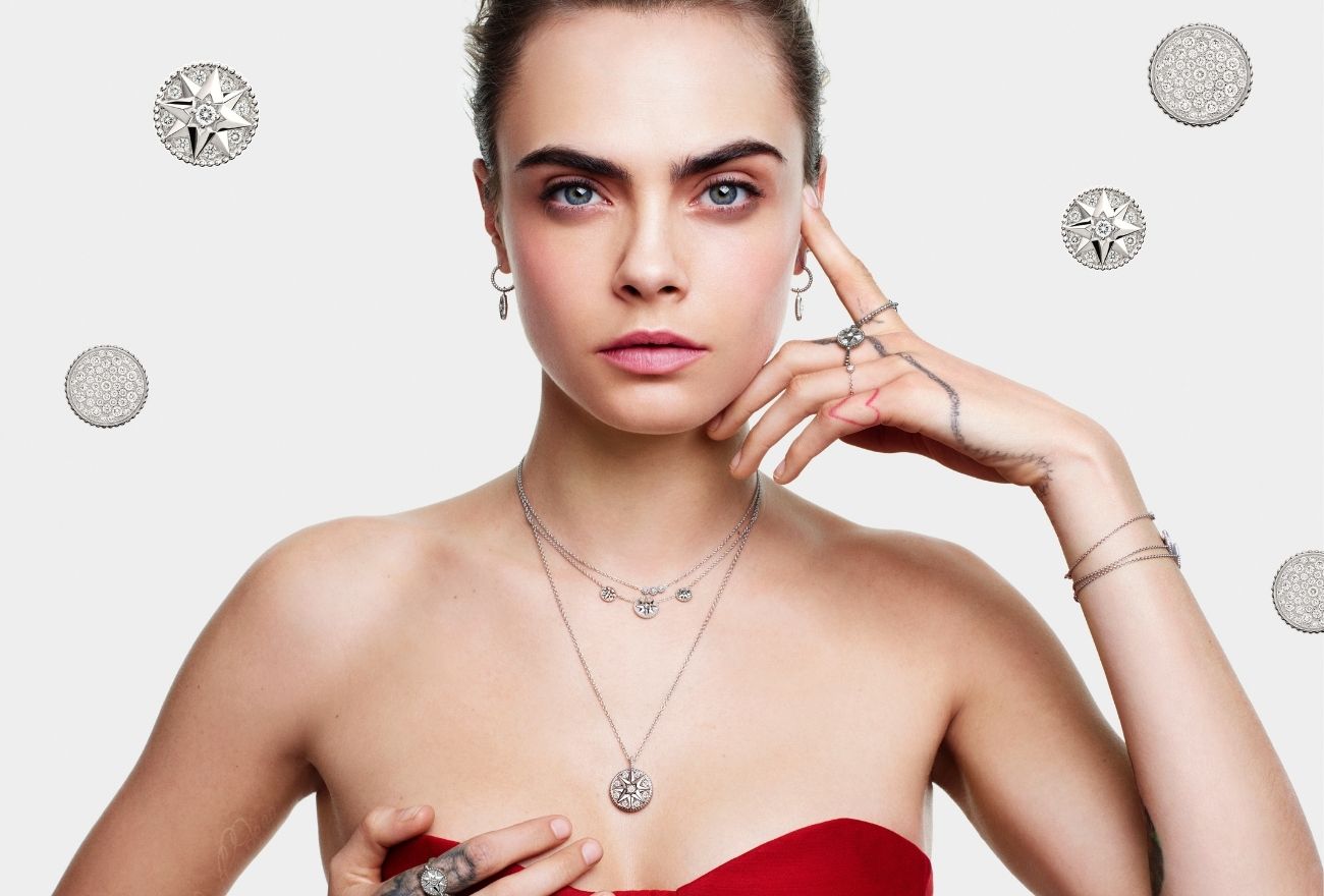 Muse 'DIOR Joaillerie', Cara Delevinge Serikan Kempen Krismas Baharu