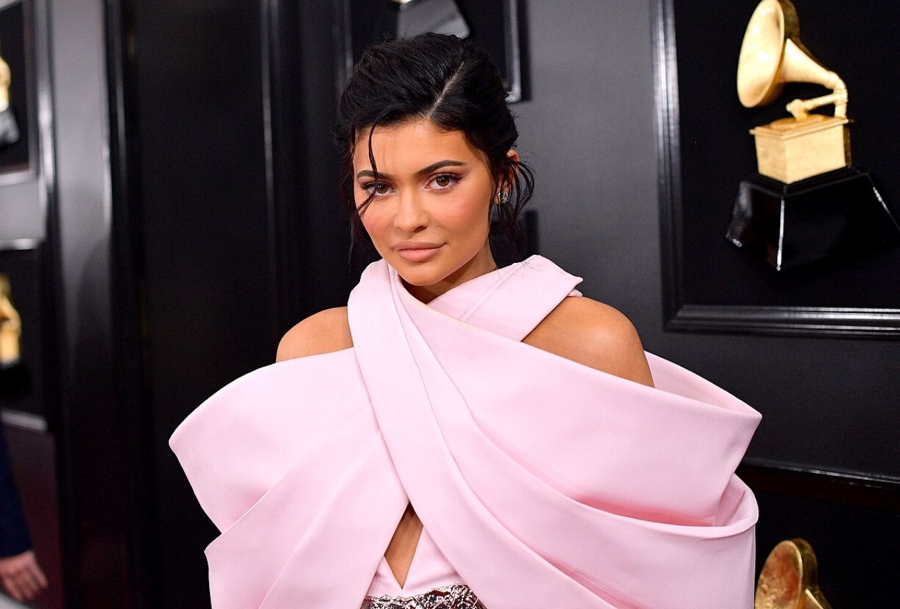 Pengalaman Perit Kylie Jenner Selepas Kelahiran Anak Kedua
