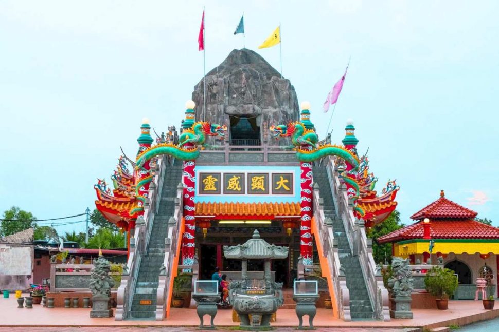 7 Temple Dengan Prasarana Yang Menakjubkan!