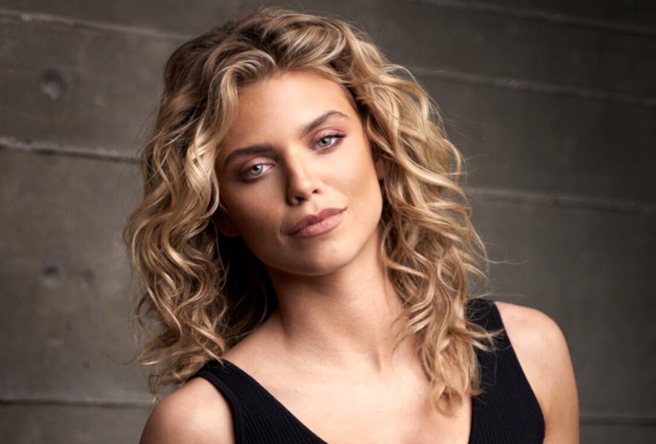 Annalynne Mccord Hidap Kecelaruan Identiti, Dedah Pengalaman Melihat 'Little Anna'