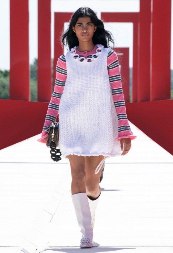 LOUIS VUITTON CRUISE 2022