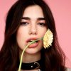 Penampilan Dua Lipa Sebagai Koboi Dalam Video Muzik Terbaharu Dikecam
