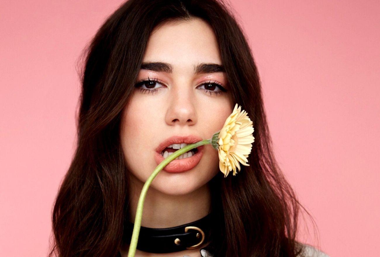Penampilan Dua Lipa Sebagai Koboi Dalam Video Muzik Terbaharu Dikecam