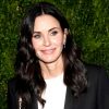 Courteney Cox Dedah Penyesalan Melakukan Pembedahan Plastik