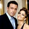 JLo Sahkan Perhubungan Dengan Ben Affleck Menerusi Satu Foto Intim