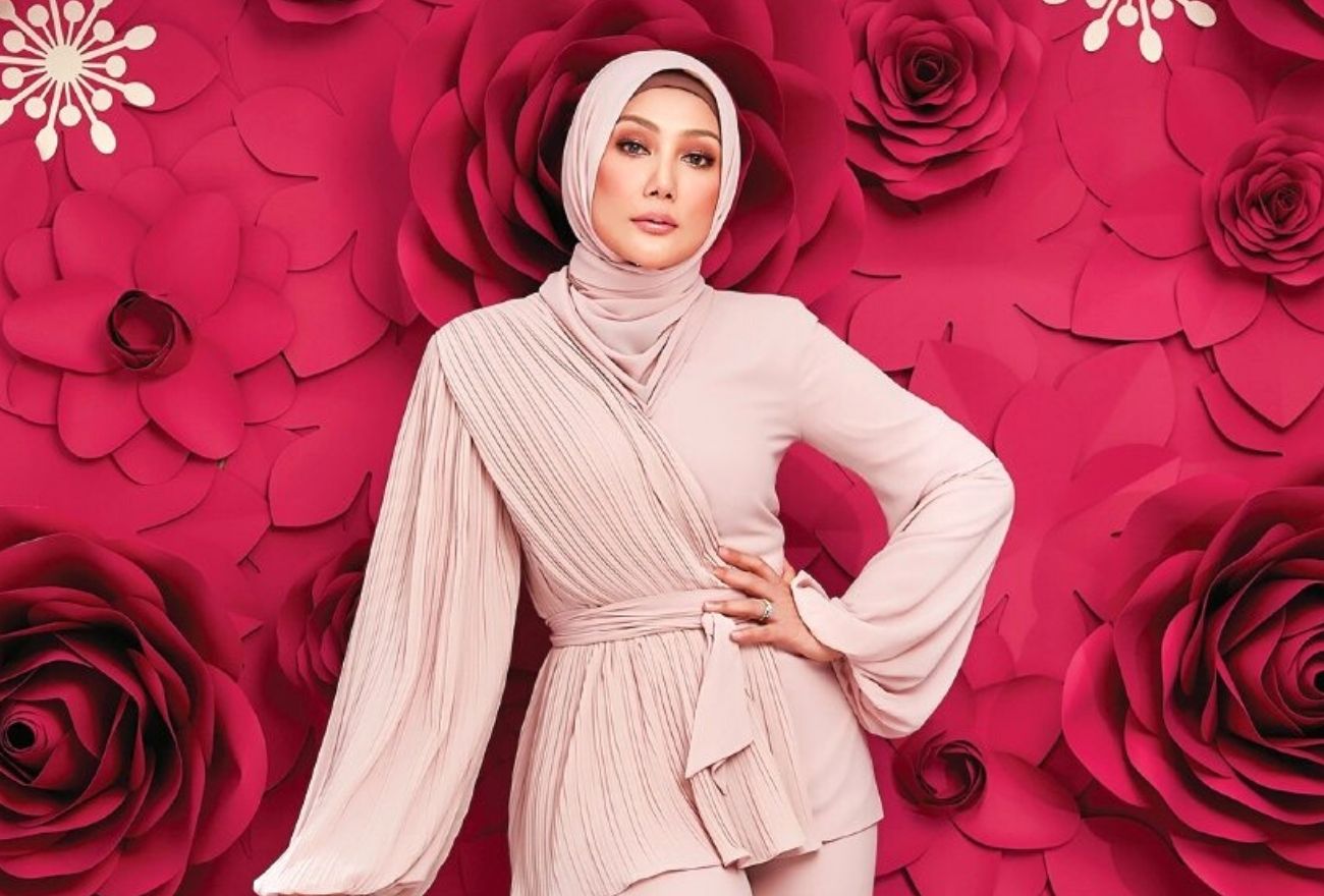 Kebenaran Di Sebalik Isu Perkahwinan Erra Fazira & Ahli Politik