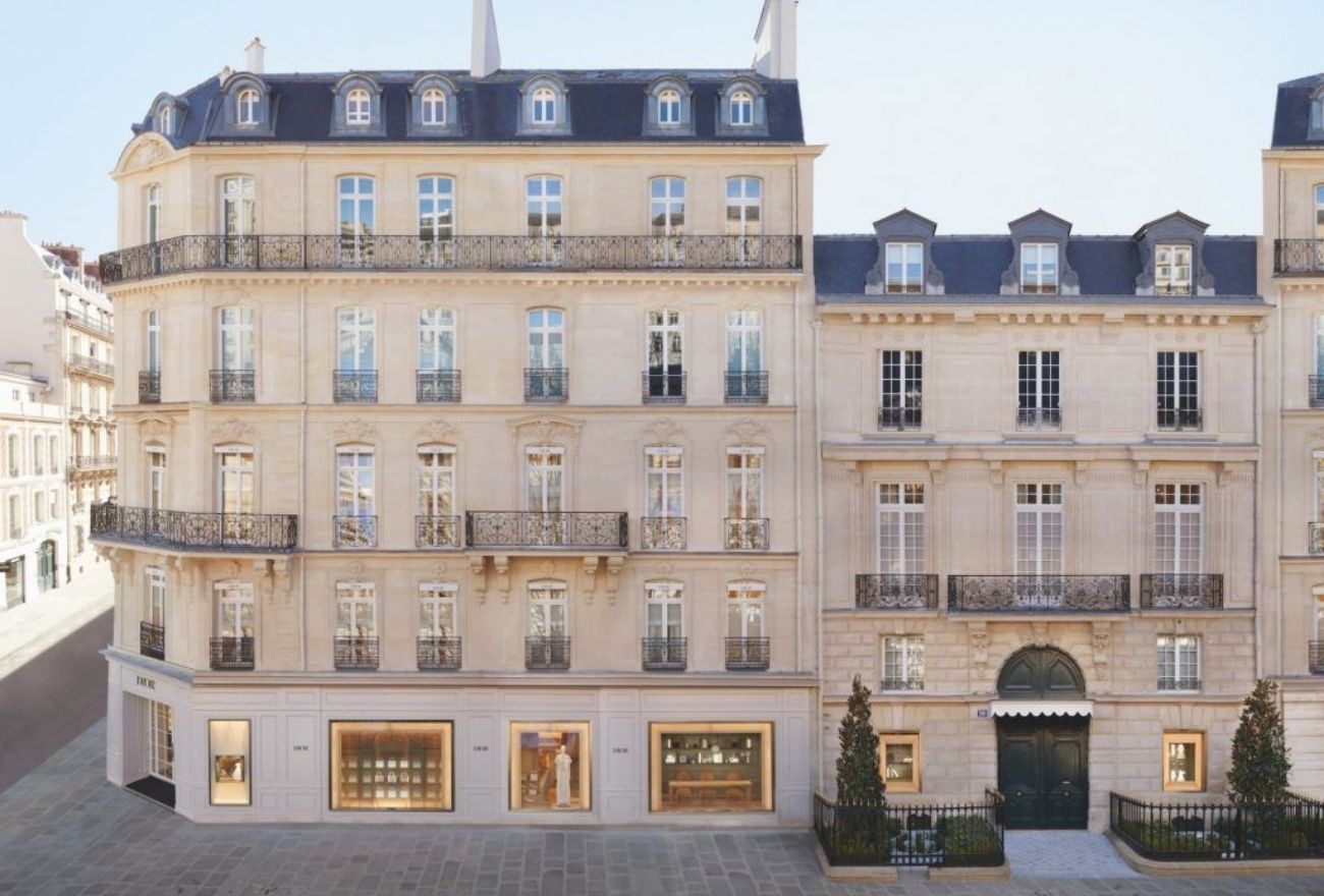 30 Montaigne, Menghimpunkan Semula Aspirasi Dior 01