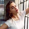 Perkembangan Terkini Emilia Clarke Selepas Dua Serangan Aneurisme