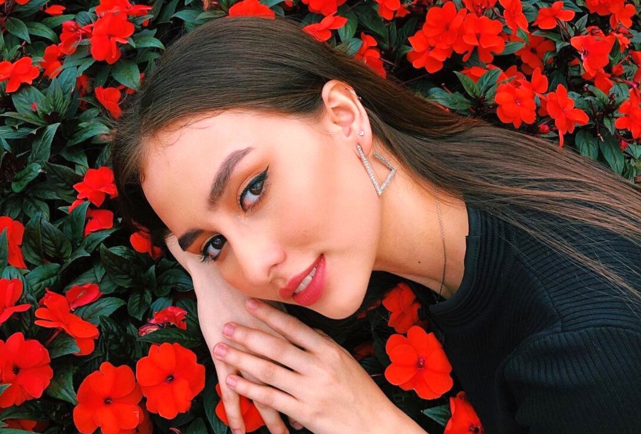 Anna Jobling Pintas Ariana Grande Dalam Senarai 100 Wanita Tercantik 2023