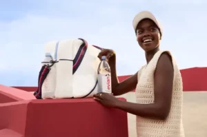 Rothy's Mengeluarkan Koleksi Tenis Daripada Botol Evian