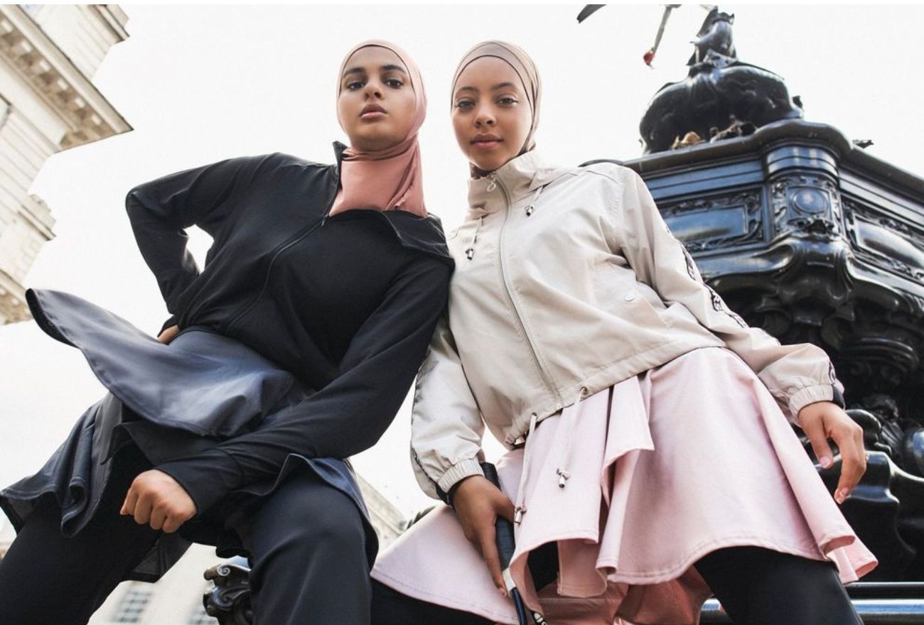 Koleksi Baru Anak Tudung INNERSEJUK Khas Untuk Muslimah Aktif