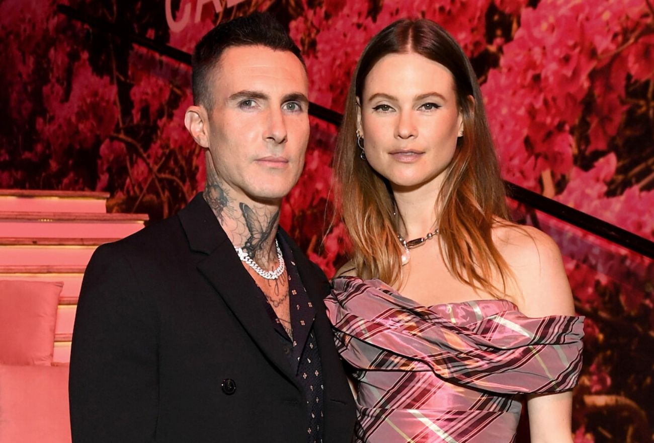 Kecurangan Adam Levine Terus Terbongkar