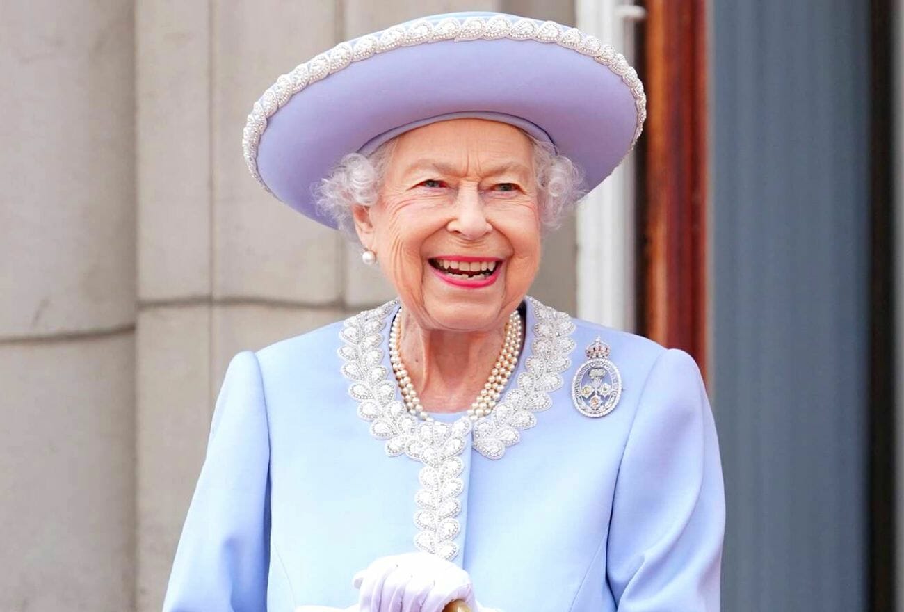 Ratu Elizabeth II Dilaporkan Mangkat Akibat Kanser