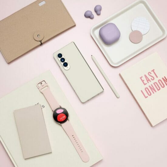 Samsung Galaxy Z Fold 4; Kuasa Berbilang Tugas 02