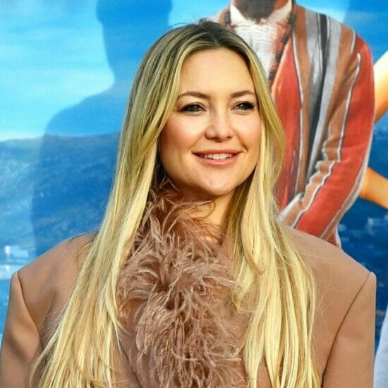 5 Filem Terbaik Lakonan Kate Hudson Menurut IMDb