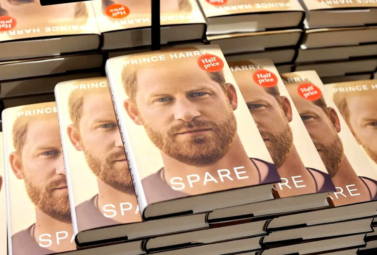 4 Kesilapan Fakta Dalam Memoir Putera Harry, Spare