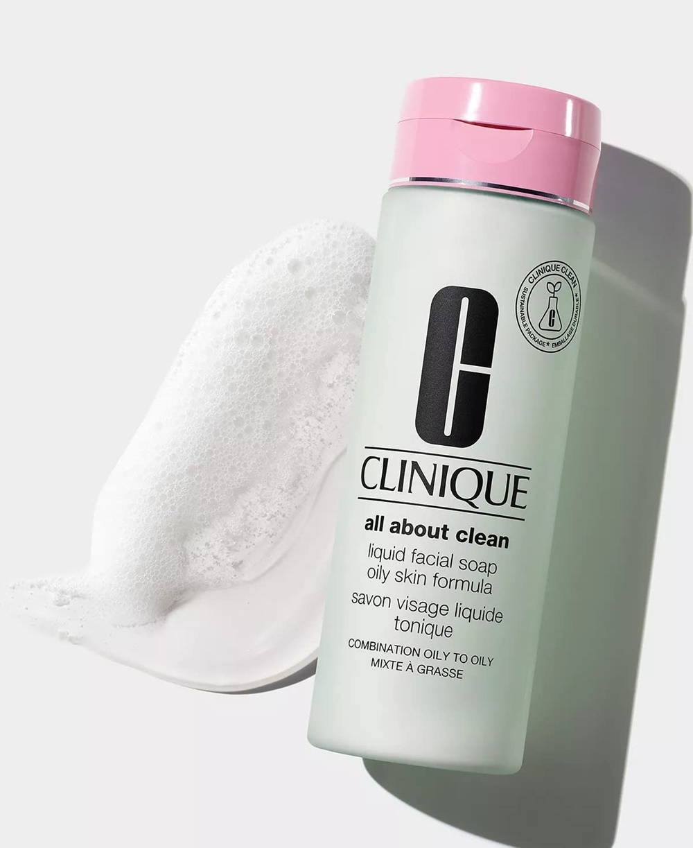 pencuci muka untuk kulit kering