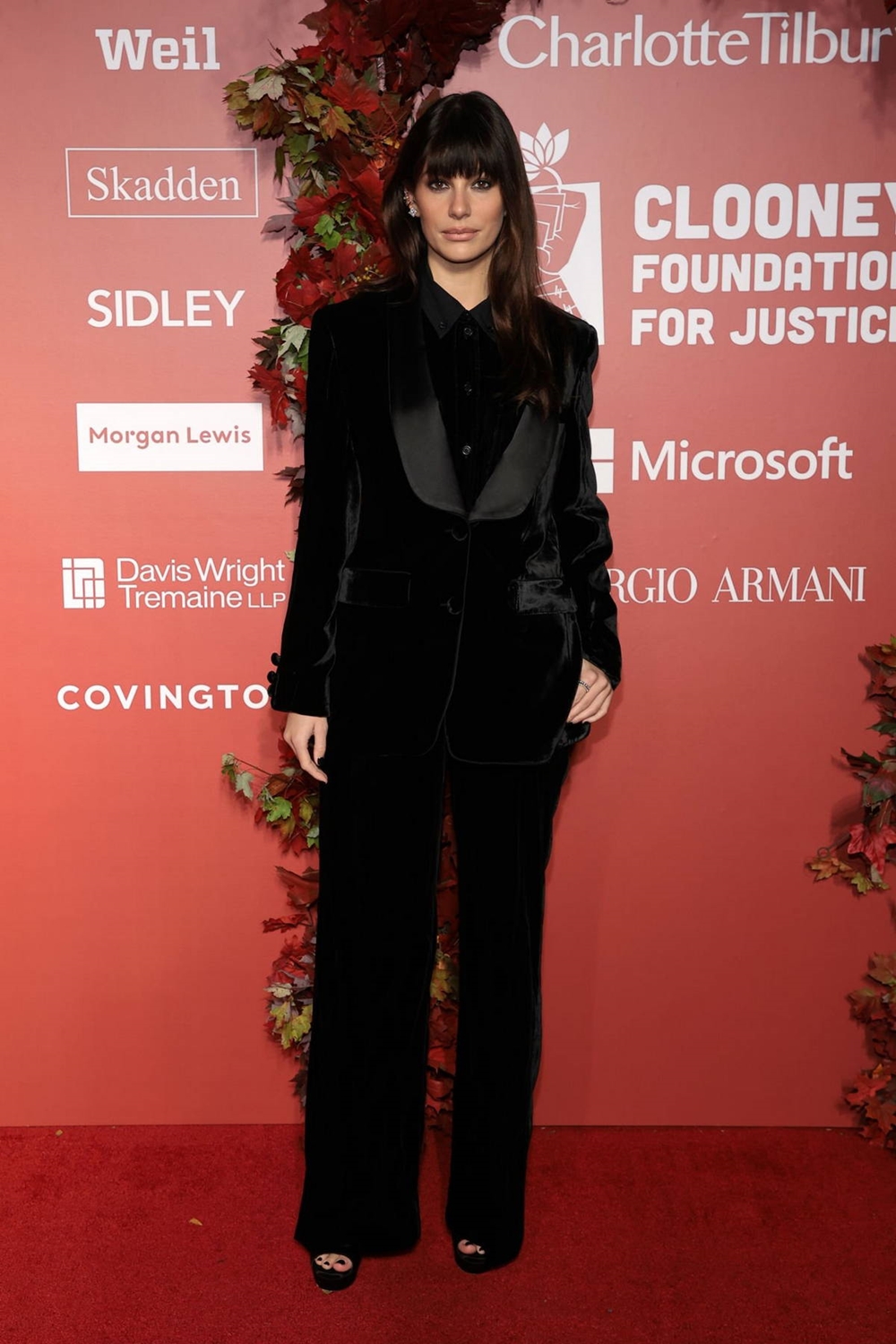 Camila Morrone terkenal dengan gayanya yang effortless, elegant dan chic. GLAM kongsikan gaya fesyen IT girl terbaru ini.