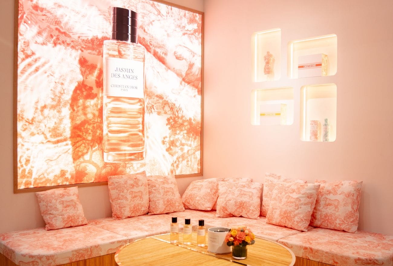 Ke Destinasi Musim Panas A Summer In Dior Di Pavilion KL